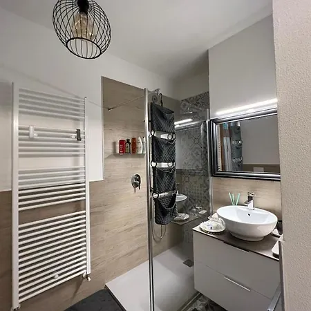 Oda ve Kahvaltı Il Castello Di Alberico 3*