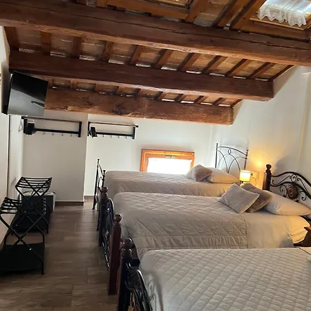 Il Castello Di Alberico 3*