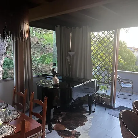 Il Castello Di Alberico Frühstückspension 3*