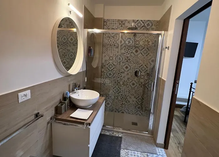 Oda ve Kahvaltı Il Castello Di Alberico 3*