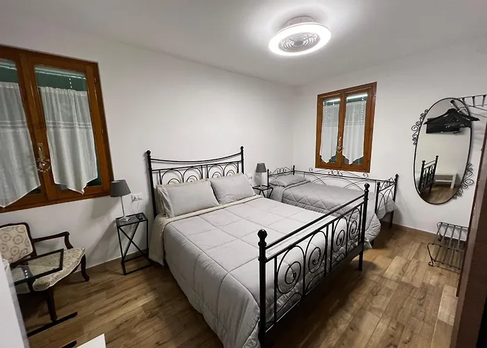 Il Castello Di Alberico Oda ve Kahvaltı Cotignola